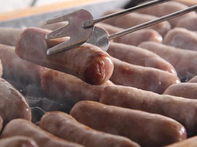 5大公認(rèn)的垃圾食品，比泡面嚴(yán)重得多！“?？印蹦贻p人
